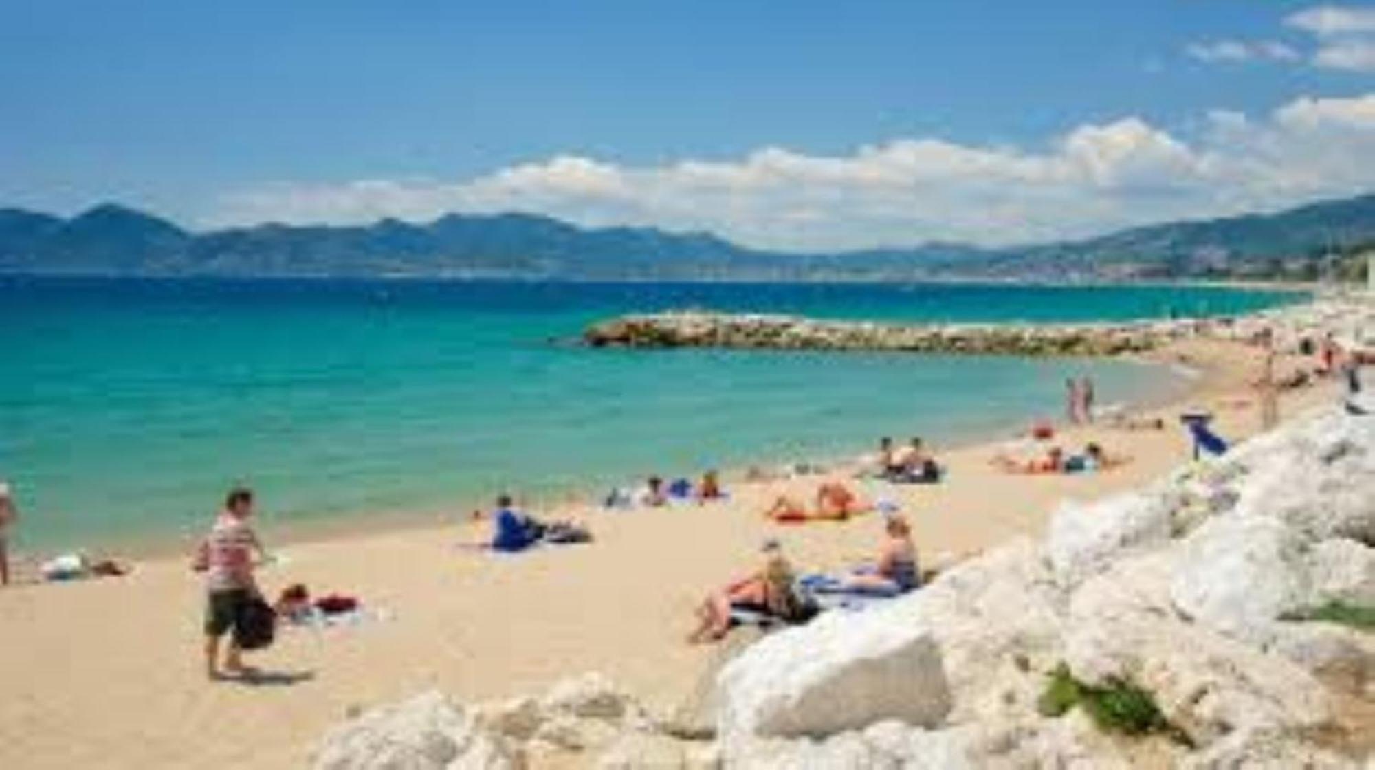 Le Castille - A Deux Pas Des Plages Cannes